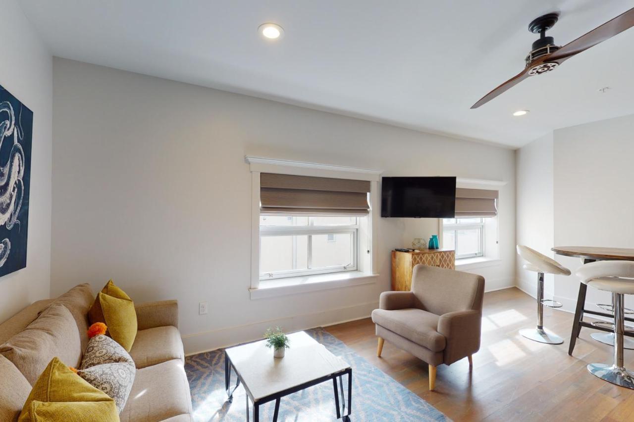 493 King Two Bedroom Hotel