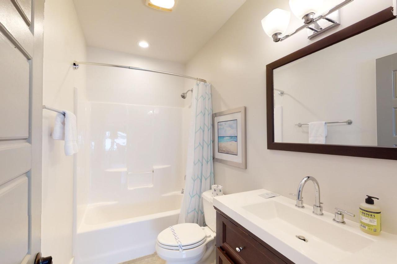 Hotel 493 King Two Bedroom 3*