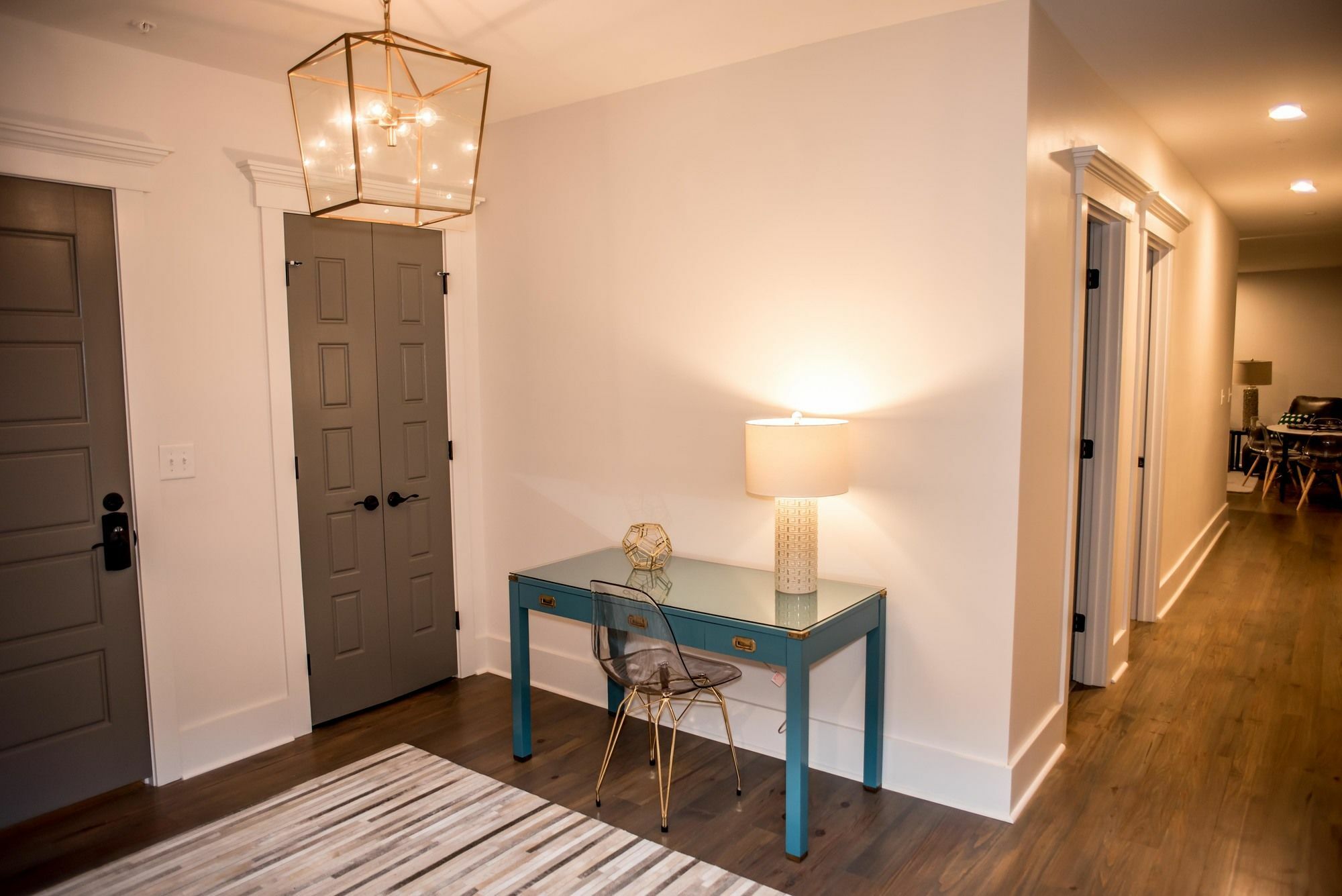 Hotel 493 King Two Bedroom Charleston